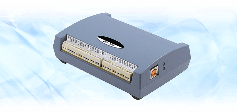 El USB es un método convencional para conectar muchos dispositivos comerciales, pero al igual que Ethernet antes, se está adoptando lentamente para su uso general en la fábrica.